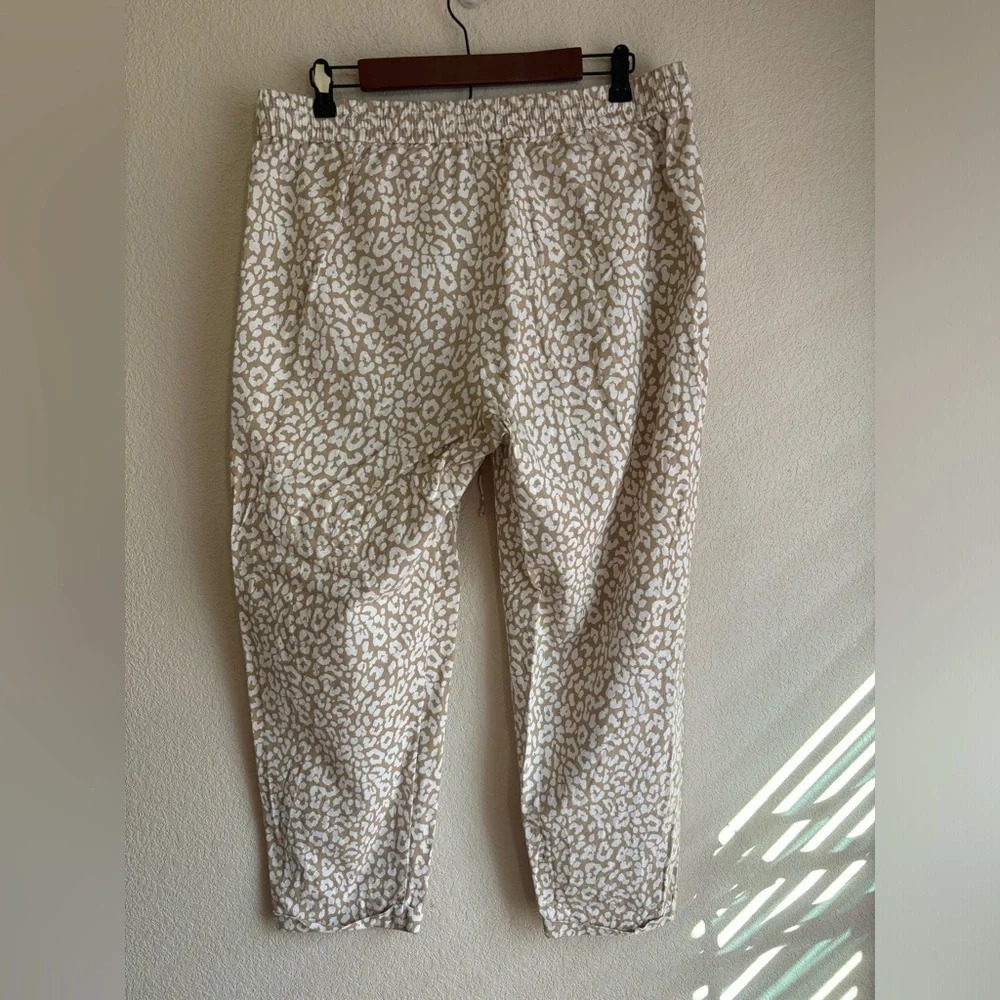 J. Crew Leopard Print Linen Blend Drawstring Pant… - image 6